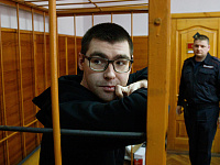 Экс-редактора Ura.ru приговорили к пяти годам по делу о взятке полицейскому