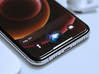 Bloomberg: Apple будет платить Google $1 млрд в год за ИИ-модель для Siri