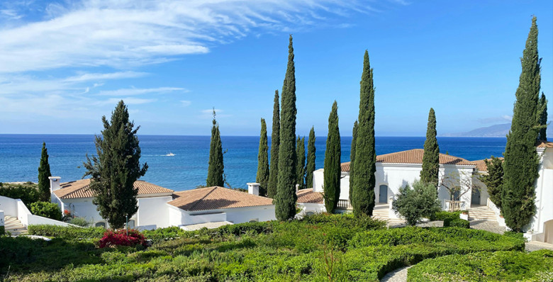 В России 15 декабря начнут работу визовые центры Кипра