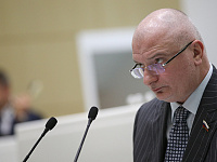 Андрей Клишас и Андрей Клепач поспорили о месте бога в экономике