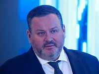 Антон Котяков сообщил о падении уровня бедности в четыре раза с 2000 года