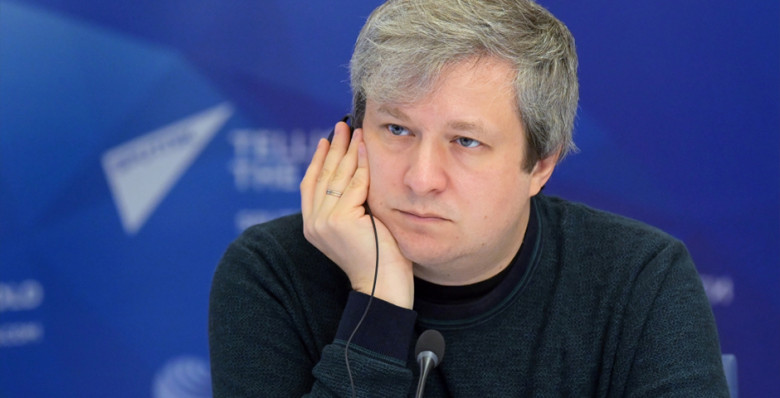 Кинокритик Антон Долин заочно получил год колонии