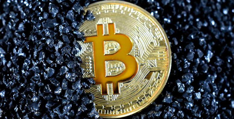 Стоимость биткоина упала ниже $95 тыс.