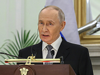 Владимир Путин поручил незамедлительно начать структурную перестройку экономики РФ