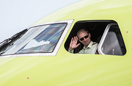 О чем поет автопилот