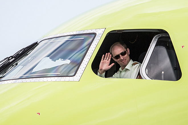 О чем поет автопилот