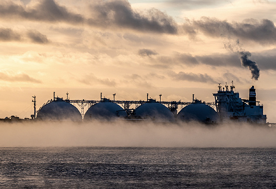 Военные заряжают бюджеты