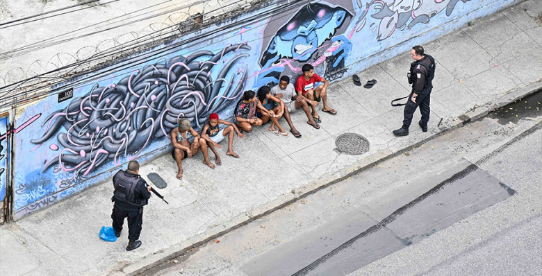 Более 60 человек погибли в ходе полицейских рейдов в Рио-де-Жанейро