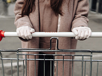 Годовая инфляция в России по итогам ноября опустилась до 6,64%