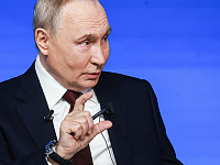 Владимир Путин прокомментировал решение ЦБ снизить ключевую ставку до 16%