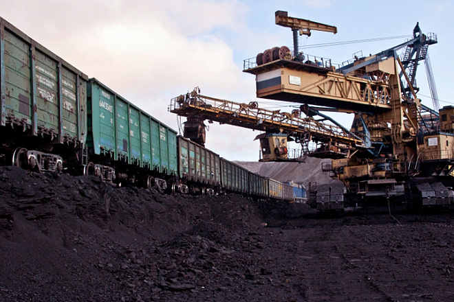 У угля горят показатели