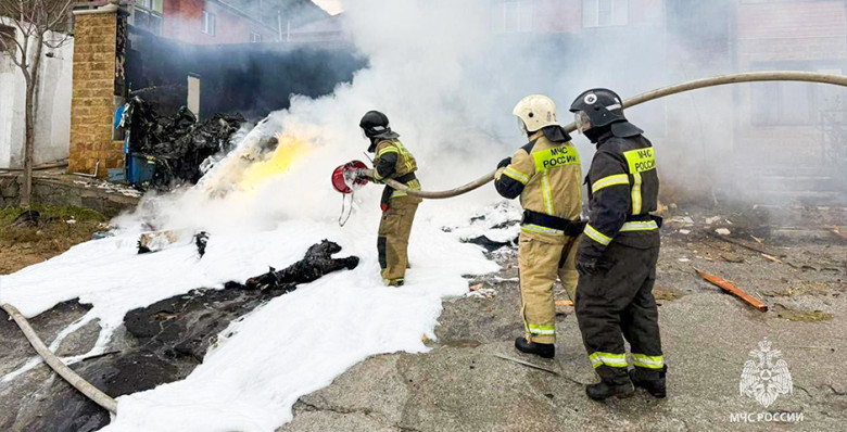 Четыре человека погибли при крушении вертолета в Дагестане