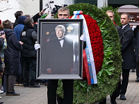 В Москве простились с телеведущим Юрием Николаевым