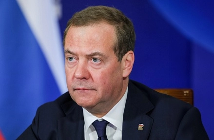 Дмитрий Медведев: «У России, как и любой великой державы, стратегические границы лежат далеко за пределами географических»