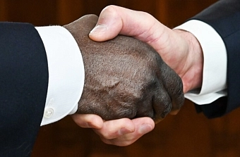 Практика многополярности